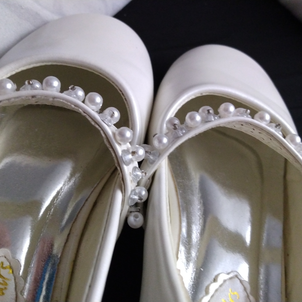 Size 9 little girls dream pairs